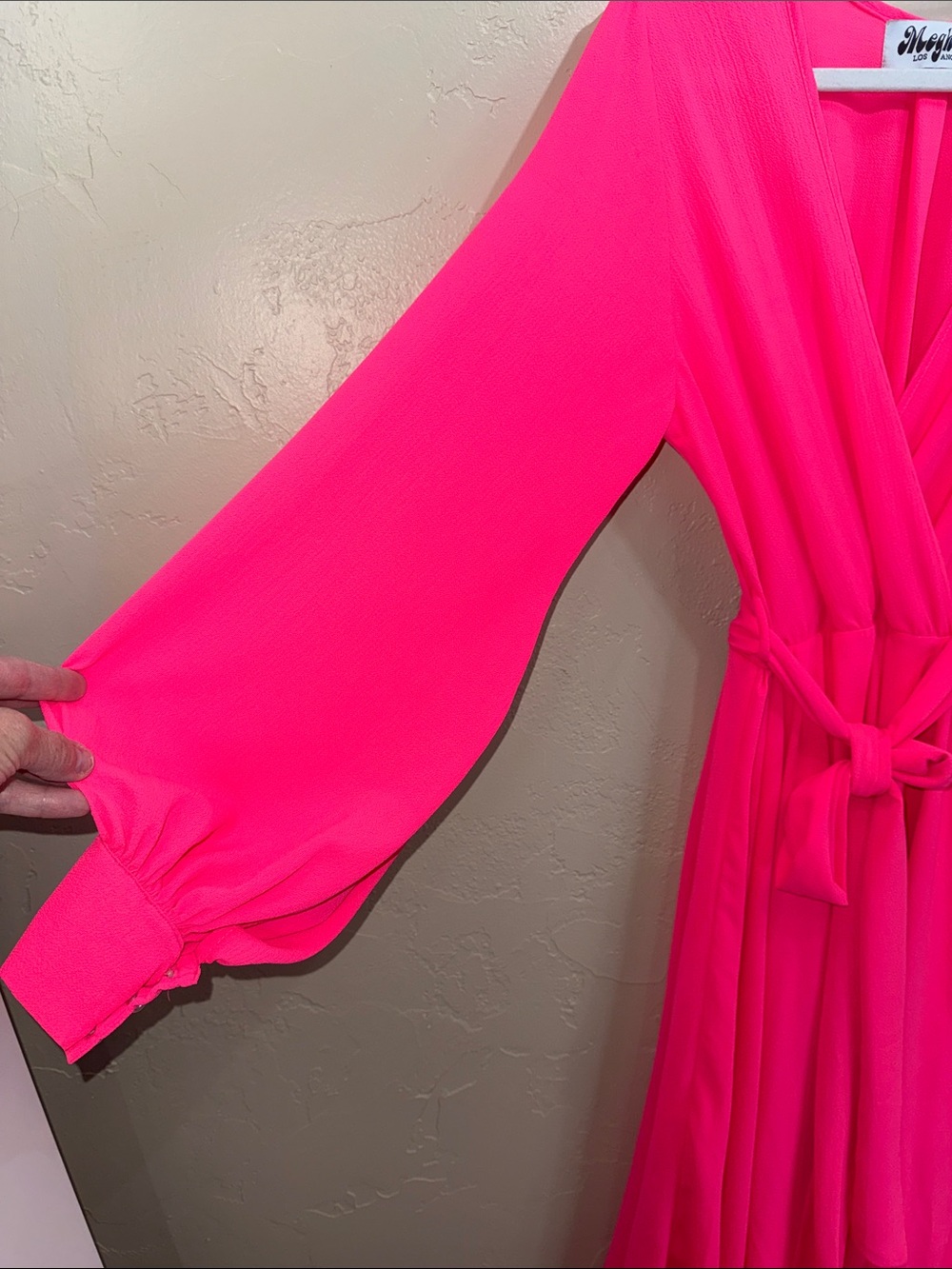 MEGHAN LA Lilypad Midi Wrap Dress Hot Fluorescent‎ Highlighter Neon Pink Size L - Picture 9 of 14